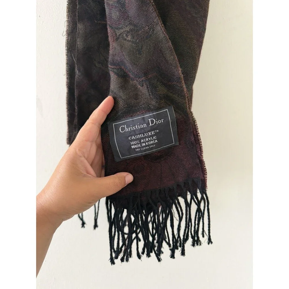CHRISTIAN DIOR CASHLUXE 100% Acrylic Woman’s Scarf (62in)